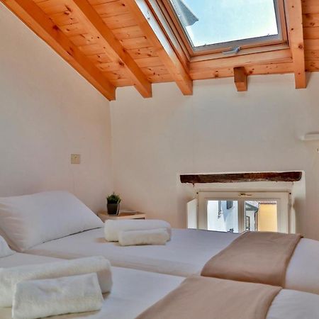 Contempora Apartments - Ca' Brenta Attic Сан Феделе Интелви Екстериор снимка